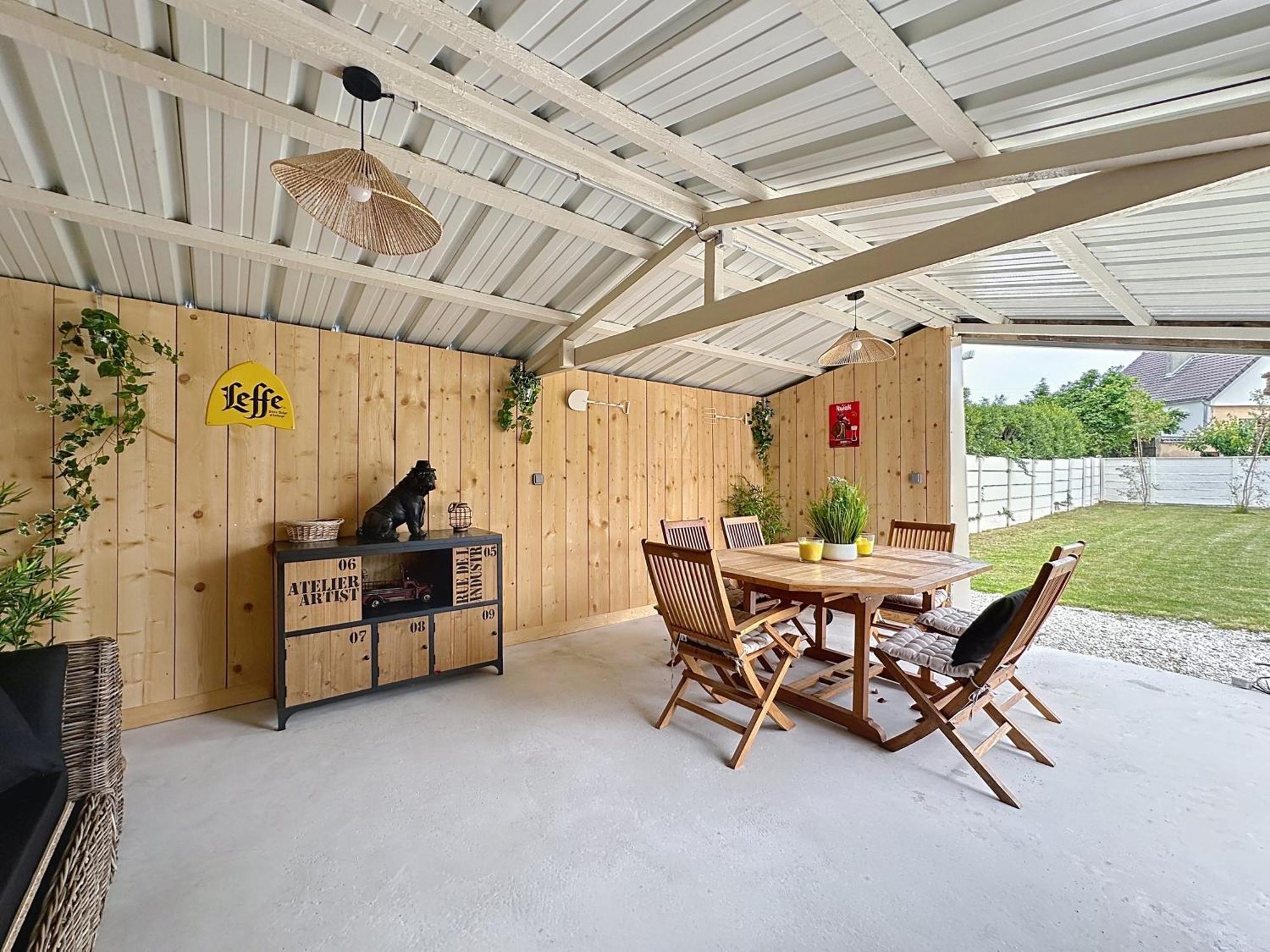 Charmante Maison 2 Chambres Avec Cour Et Jardin Sainte-Savine Екстер'єр фото